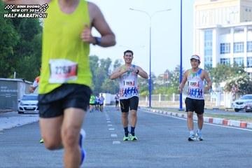 BINH DUONG NEW CITY HALF MARATHON 2024 - Ảnh #1766725