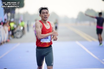 BINH DUONG NEW CITY HALF MARATHON 2024 - Ảnh #1774322