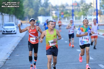 BINH DUONG NEW CITY HALF MARATHON 2024 - Ảnh #1774778