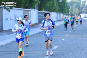 BINH DUONG NEW CITY HALF MARATHON 2024 - Ảnh #1768636