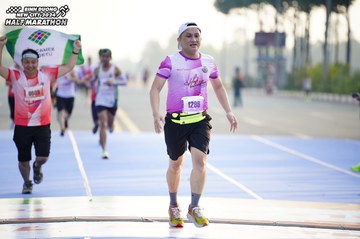 BINH DUONG NEW CITY HALF MARATHON 2024 - Ảnh #1761534