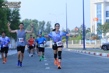 BINH DUONG NEW CITY HALF MARATHON 2024 - Ảnh #1766907