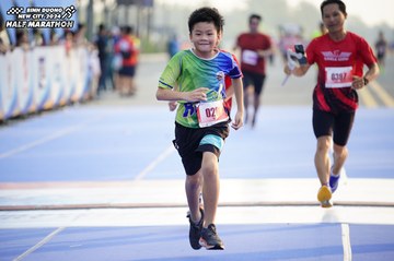 BINH DUONG NEW CITY HALF MARATHON 2024 - Ảnh #1761481