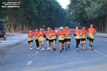 BINH DUONG NEW CITY HALF MARATHON 2024 - Ảnh #1774612