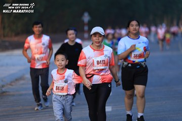 BINH DUONG NEW CITY HALF MARATHON 2024 - Ảnh #1773616