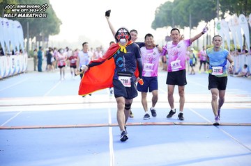 BINH DUONG NEW CITY HALF MARATHON 2024 - Ảnh #1769491