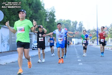 BINH DUONG NEW CITY HALF MARATHON 2024 - Ảnh #1775853