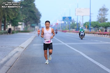 BINH DUONG NEW CITY HALF MARATHON 2024 - Ảnh #1766100
