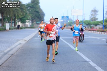 BINH DUONG NEW CITY HALF MARATHON 2024 - Ảnh #1769176