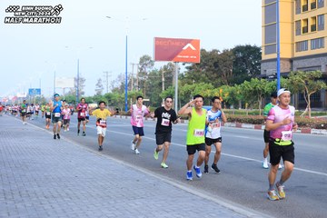BINH DUONG NEW CITY HALF MARATHON 2024 - Ảnh #1775308