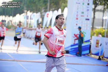 BINH DUONG NEW CITY HALF MARATHON 2024 - Ảnh #1762194