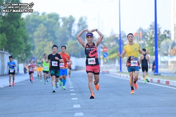 BINH DUONG NEW CITY HALF MARATHON 2024 - Ảnh #1775622