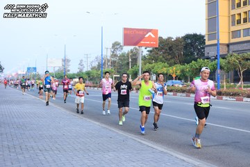 BINH DUONG NEW CITY HALF MARATHON 2024 - Ảnh #1775307