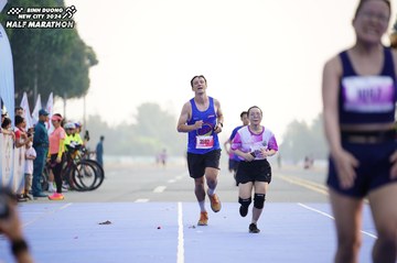 BINH DUONG NEW CITY HALF MARATHON 2024 - Ảnh #1776049