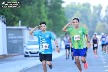BINH DUONG NEW CITY HALF MARATHON 2024 - Ảnh #1775376