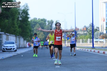 BINH DUONG NEW CITY HALF MARATHON 2024 - Ảnh #1766708