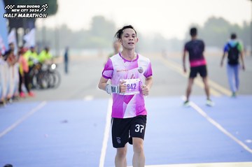 BINH DUONG NEW CITY HALF MARATHON 2024 - Ảnh #1774343