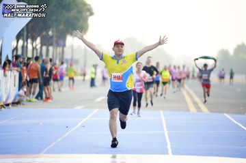 BINH DUONG NEW CITY HALF MARATHON 2024 - Ảnh #1762609