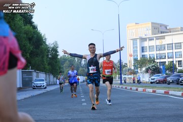 BINH DUONG NEW CITY HALF MARATHON 2024 - Ảnh #1775562