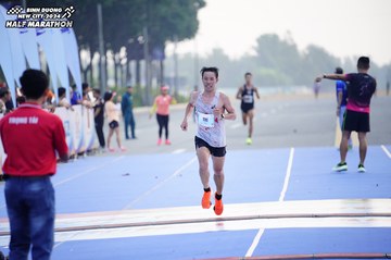 BINH DUONG NEW CITY HALF MARATHON 2024 - Ảnh #1772860