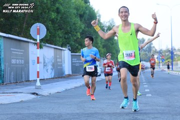 BINH DUONG NEW CITY HALF MARATHON 2024 - Ảnh #1775681
