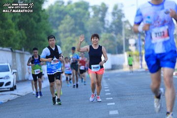 BINH DUONG NEW CITY HALF MARATHON 2024 - Ảnh #1766071