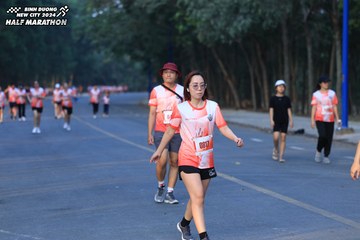 BINH DUONG NEW CITY HALF MARATHON 2024 - Ảnh #1774005