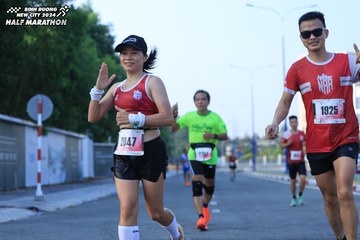BINH DUONG NEW CITY HALF MARATHON 2024 - Ảnh #1775837