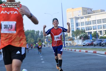 BINH DUONG NEW CITY HALF MARATHON 2024 - Ảnh #1775463
