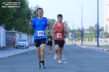 BINH DUONG NEW CITY HALF MARATHON 2024 - Ảnh #1766804