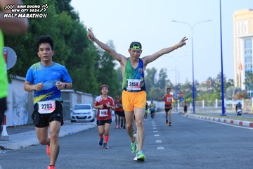 BINH DUONG NEW CITY HALF MARATHON 2024 - Ảnh #1775690