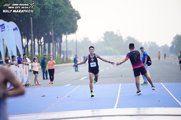 BINH DUONG NEW CITY HALF MARATHON 2024 - Ảnh #1772992