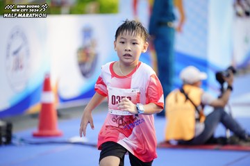 BINH DUONG NEW CITY HALF MARATHON 2024 - Ảnh #1763039