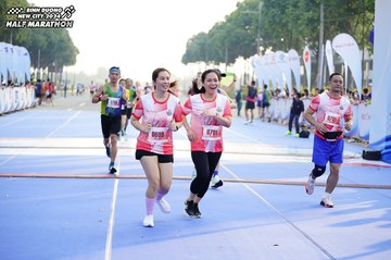 BINH DUONG NEW CITY HALF MARATHON 2024 - Ảnh #1761987