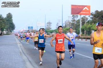 BINH DUONG NEW CITY HALF MARATHON 2024 - Ảnh #1773635