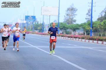 BINH DUONG NEW CITY HALF MARATHON 2024 - Ảnh #1766405