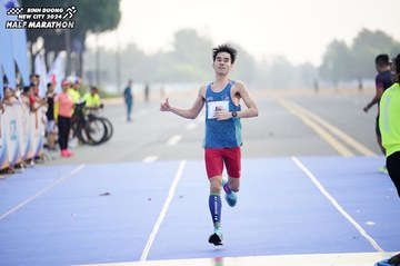 BINH DUONG NEW CITY HALF MARATHON 2024 - Ảnh #1774538