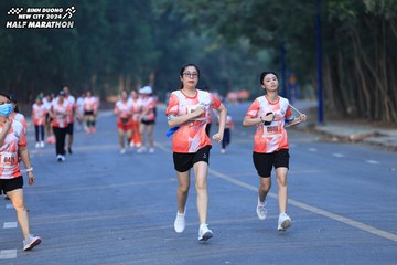 BINH DUONG NEW CITY HALF MARATHON 2024 - Ảnh #1774031