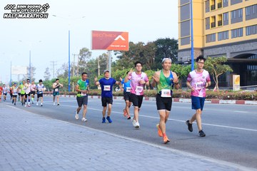 BINH DUONG NEW CITY HALF MARATHON 2024 - Ảnh #1775583