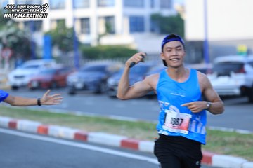 BINH DUONG NEW CITY HALF MARATHON 2024 - Ảnh #1774831