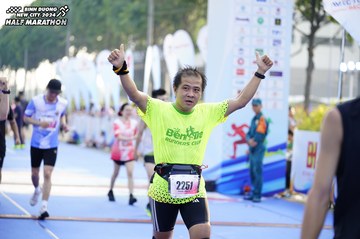 BINH DUONG NEW CITY HALF MARATHON 2024 - Ảnh #1764755