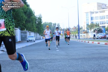 BINH DUONG NEW CITY HALF MARATHON 2024 - Ảnh #1775494