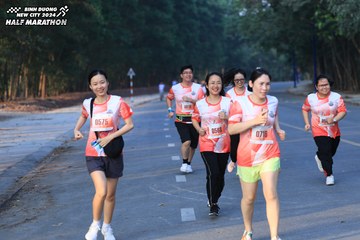 BINH DUONG NEW CITY HALF MARATHON 2024 - Ảnh #1774700