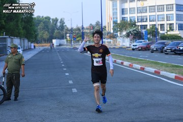 BINH DUONG NEW CITY HALF MARATHON 2024 - Ảnh #1775321