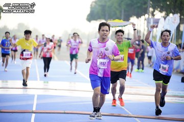 BINH DUONG NEW CITY HALF MARATHON 2024 - Ảnh #1762337