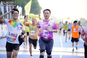 BINH DUONG NEW CITY HALF MARATHON 2024 - Ảnh #1762439