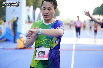 BINH DUONG NEW CITY HALF MARATHON 2024 - Ảnh #1762383