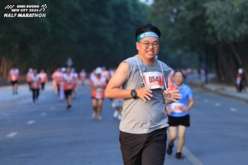 BINH DUONG NEW CITY HALF MARATHON 2024 - Ảnh #1773316