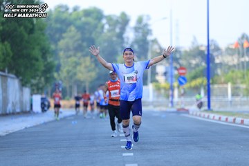 BINH DUONG NEW CITY HALF MARATHON 2024 - Ảnh #1776044