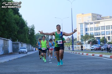 BINH DUONG NEW CITY HALF MARATHON 2024 - Ảnh #1775523